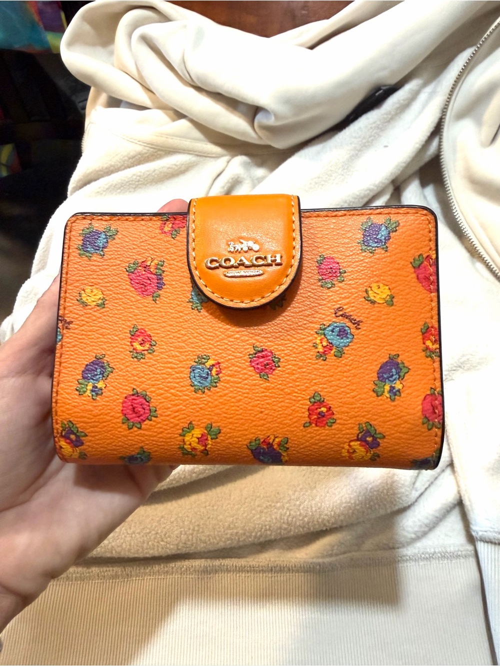 Coach Medium Corner Orange Zip Wallet With Vintage Flower Design